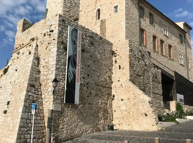 Sleep In City Center Lejlighed Antibes